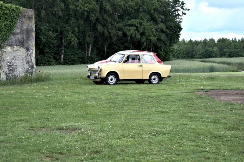 022_Fruehling_DDR.webp