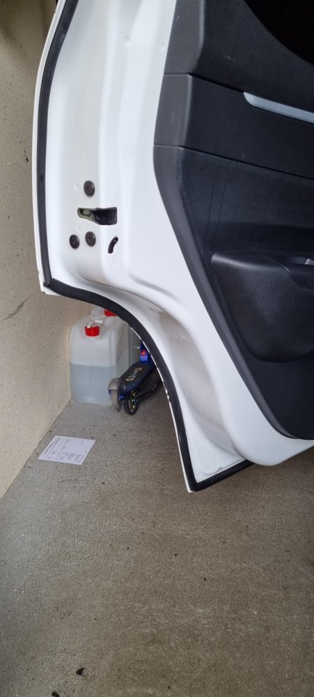 Auto Dämmung 4m Alubutyl Dämmmatte für Auto Türen Kofferraum Selbstklebend