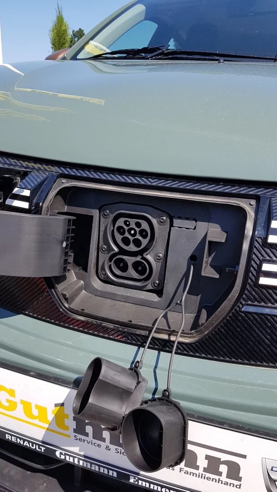 Dacia Spring Energieversorgung Neu + staubtrocken.webp