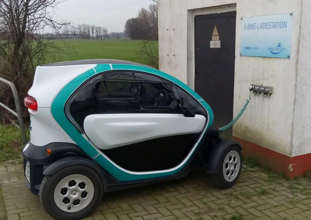Twizy_TR.webp