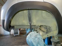 Radkasten hinten rechts mit Schutz.webp